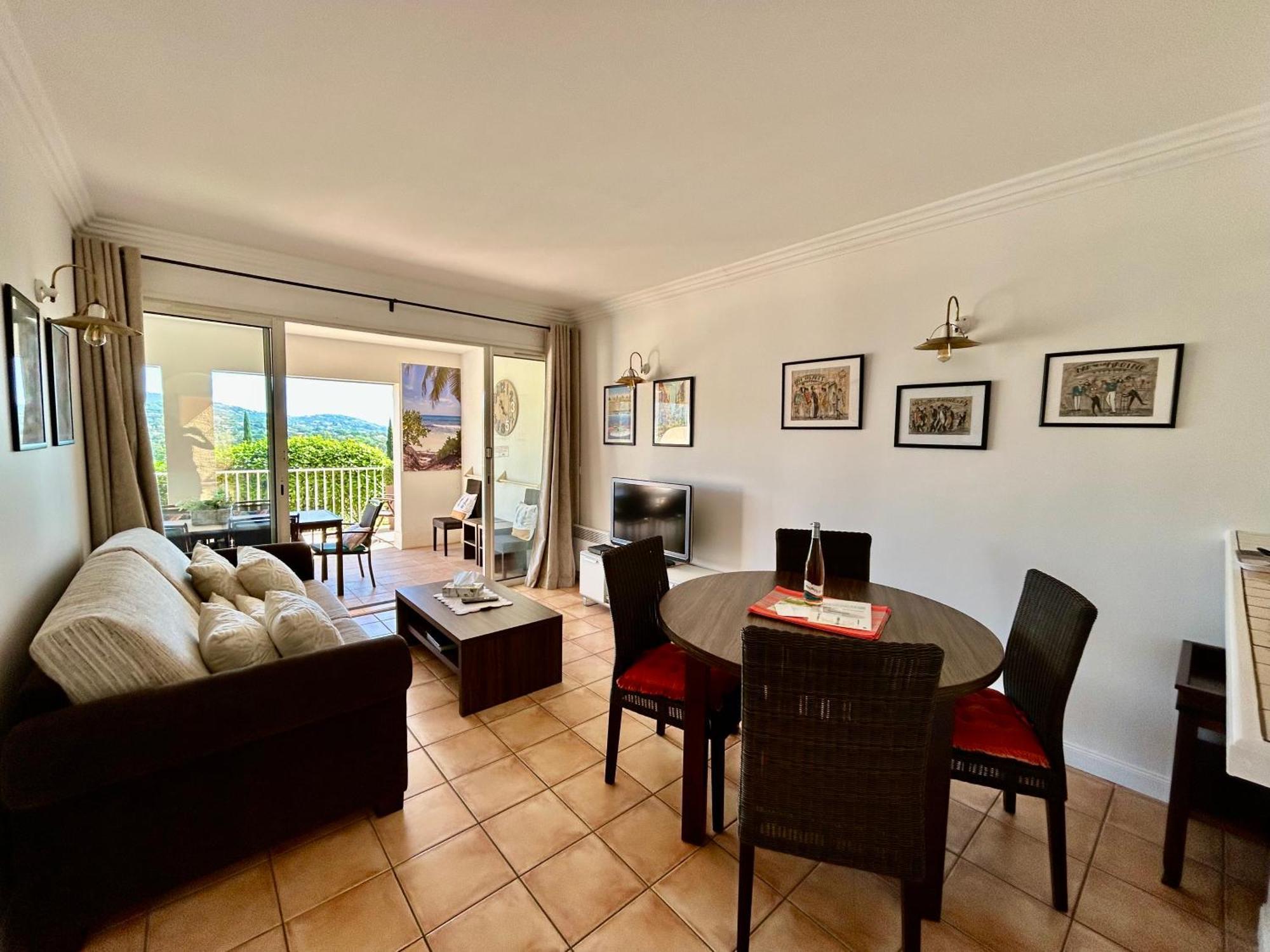 Les Restanques Cabriere 3024 Appartamento *